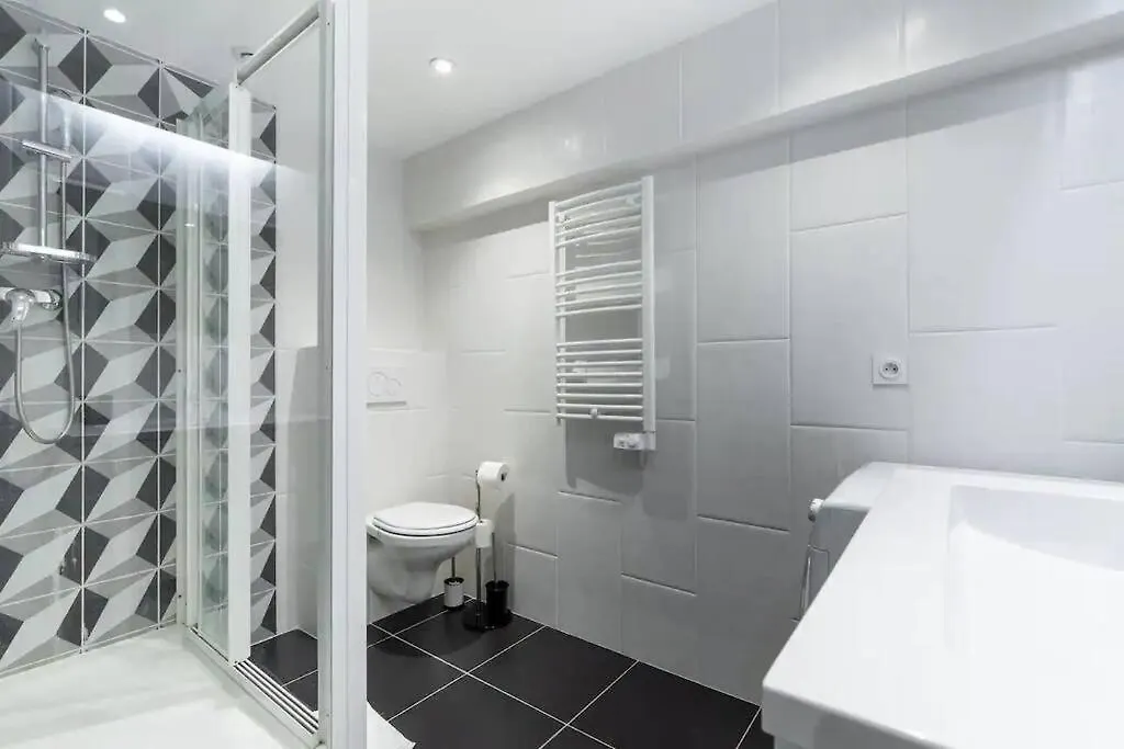 Passy/ranelagh Ii: Magnifique 4p-1br *